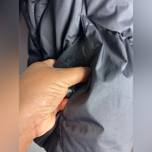 VTG Y2K Nike Puffer Duck Down Jacket Size XL Center Whoosh Black Womens Comfy - Picture 9 of 16